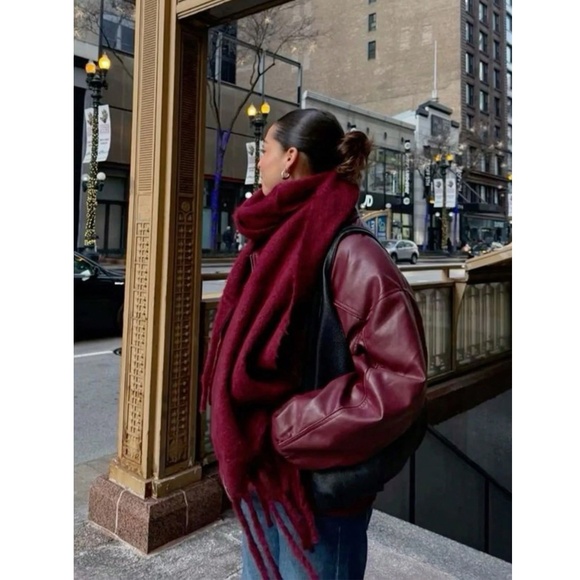 Burgundy Wide Shawl Scarf With Tassels Fuzzy Knit - Picture 6 of 7